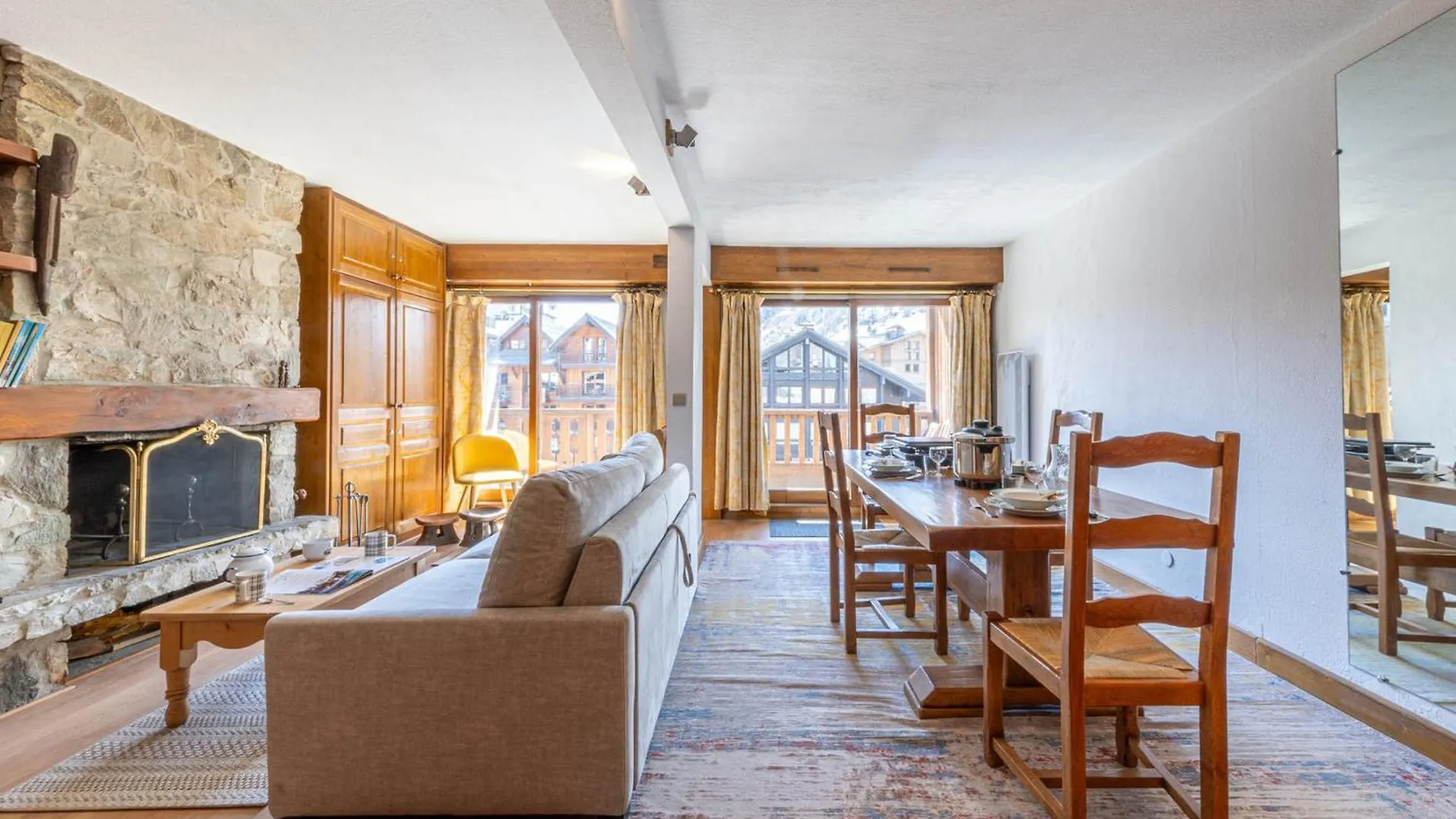 Appartement De Standing Au Centre De Val-D'Isere, Balcon Sud Et Proche Pistes - Fr-1-694-46 France